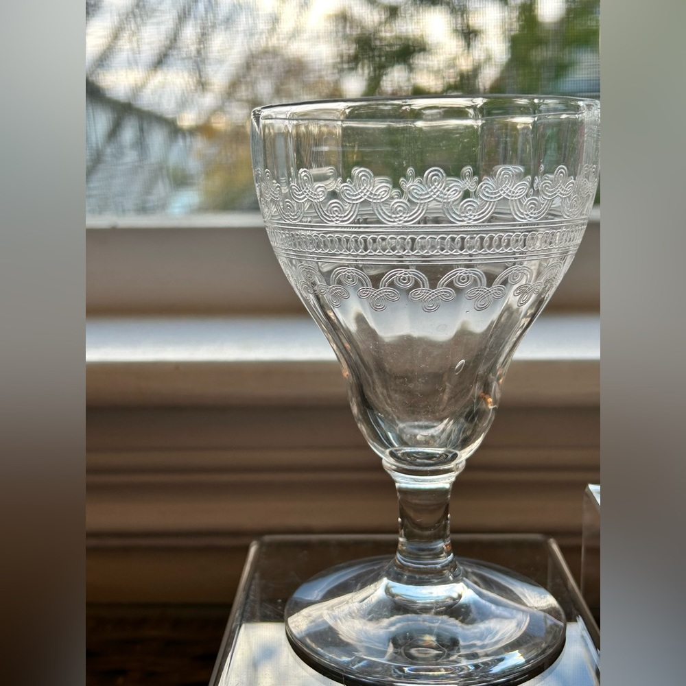 Vintage Fostoria Etched Set of Four clear water/wine glasses. Beautiful set!